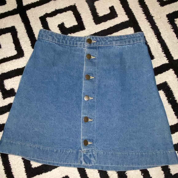 American Apparel Denim Button Down Mini Skirt - Picture 3 of 6